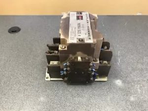 Cutler-Hammer Nema Größe 4 Max 3PH 135Amp Starter - Bild 1 von 5
