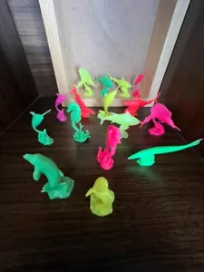 MARX TOYS RECAST 54 MM SEA CREATURES PLAY SETS-MULTICOLORED-16 FIGURES - Picture 1 of 8