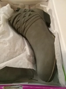 Sugar "Tikki" Side Zip Buckle GREY DISTRESS Ankle Booties Women's Size 9.5M,#00u - Picture 1 of 9