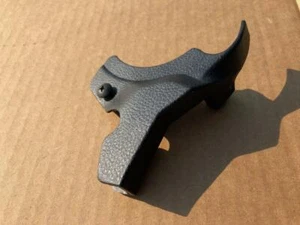 2007-2012 Nissan Altima Driver Seat Trim Lower Left Side Black - Picture 1 of 1