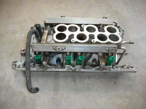 2003 LAND ROVER DISCOVERY II LOWER INTAKE MANIFOLD W/ INJECTORS 0280151052 - Picture 1 of 9