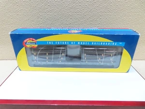 Athearn HO 92701 60' Bulkhead Flat Car W/ Simulated Pipe Bundles – Minty - Picture 1 of 7