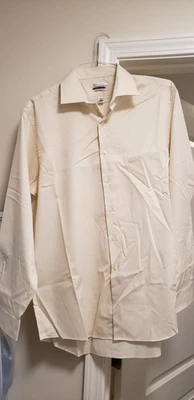 Van Heusen Flex Shirt Men’s 16.5 34/35 Ivory Cream Button up Long Sleeve - Image 1 of 3