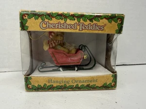 Cherished Teddies Teddy im Schlitten 2000 Enesco 546542 Hanging Ornament NOS - Bild 1 von 7