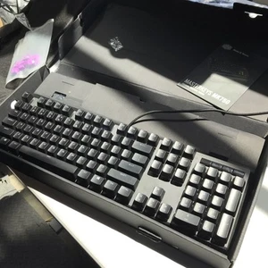 Coolmaster Master keys Mk750- Black Mechanical Gaming Keyboard LED - Picture 1 of 6