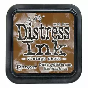 Tim Holtz, tampone inchiostro Distress, dimensioni complete, foto vintage, tampone inchiostro marrone - Foto 1 di 1