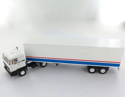 .HEAVY SET LARGE QUALITY LION CAR DAF No 36 TRAILER & 3300 CAB. #2 - Image 1 of 4