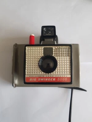 Polaroid Land Instant Camera Big Swinger 3000 Vintage 1967 Carry Case Untested - Image 1 of 4