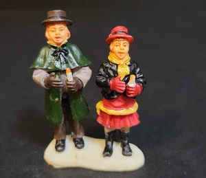 Lemax Christmas Village Town Caroling Kinder halten Kerzen - Bild 1 von 7