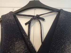 Lipsy Dress size 10 Navy Sleeveless Knee Length Neck Stretch Bodycon - Picture 1 of 5