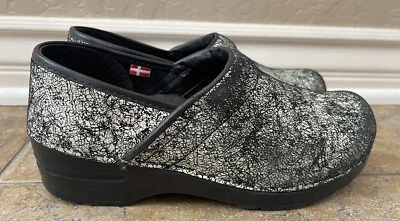 Vestido Zuecos Danés Sanita The Original Gamuza Cuero Negro/Blanco Talla 8/38 Foto 1 de 4