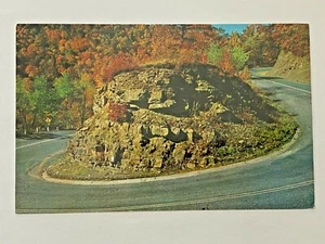 Vintage Post Card UNPOSTED Hairpin Curve Laurel Mountain U.S. 50 West Virginia - Picture 1 of 2