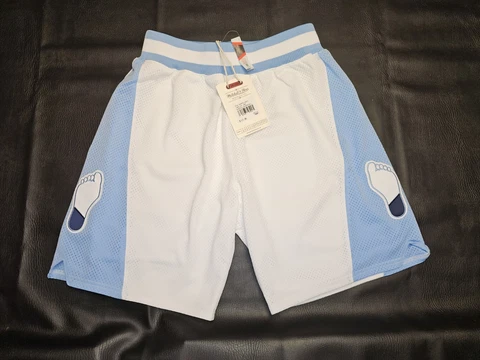 Mitchell & Ness University of North Carolina Tar Heels Shorts 1983-1984 Size S-M Cover