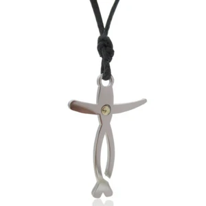 Ciondolo croce stilizzata mm 30x20 in acciaio lucido con borchia oro 18 kt - Foto 1 di 2