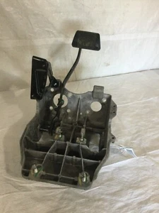 2014 Dodge Ram 2500 Brake Pedal OEM - Picture 1 of 8