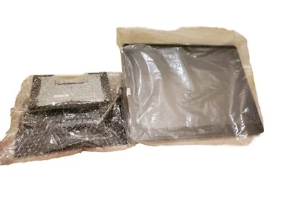 ELO ET1523L-8UWA-1-BL-MT-ZB-G 15" Touchscreen Monitor 4:3 1024x768 60Hz VGA DVI - Image 1 of 4