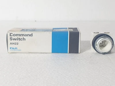 NUEVO FUJI ELÉCTRICO AH22-SZY INTERRUPTOR DE COMANDO INDICADOR LÁMPARA BA9/S LÁMPARA 30V AH22SZY Foto 1 de 4