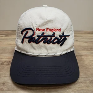 Cappello Berretto New England Patriots Snap Back Uomo Taglia Unica Bianco Navy NFL Calcio - Foto 1 di 9