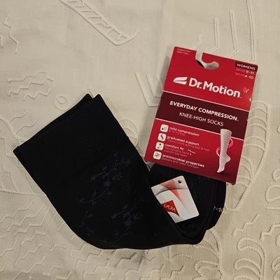 NWT Dr Motion Women's Everyday Compression Knee High Socks Black Floral Sz 9-11 - Image 1 of 4