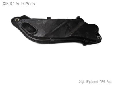 Tubo de camioneta de aceite de motor para Toyota Prius C 1.5 12-18 Foto 1 de 4