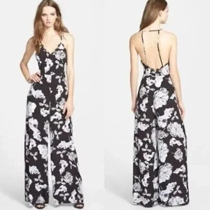Mono floral de encaje negro ASTR The Label - Imagen 1 de 7