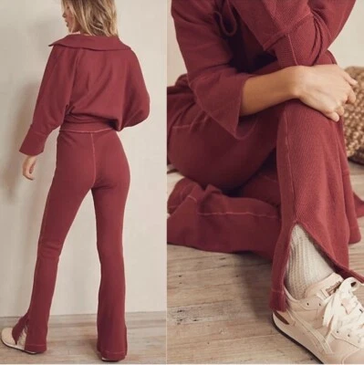 Gofre pequeño Free People Under The Stars Slim Flares de palo de rosa Foto 1 de 4