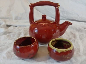 VTG Stoneware Red Salt Glaze Art Pottery Signed Teapot + 2 Cups Set Japan Coffee - Picture 1 of 12