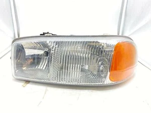 Headlamp Assembly GMC YUKON Left 01 02 03 04 05 06 - Picture 1 of 6