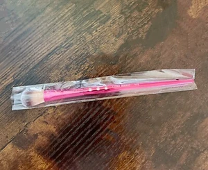 Luna Magic | Superstar 999 Highlighter Brush - Picture 1 of 2