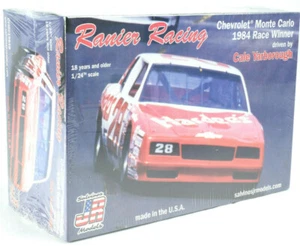 Salvino JR Models "Hardee's" Cale Yarbororough 84 Monte Carlo 1/24 Model Car Kit - Picture 1 of 2