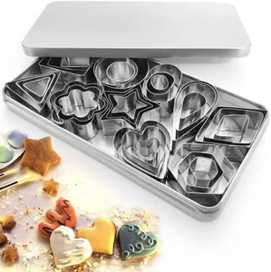 Weihnachts Ausstechformen Set, 30 Edelstahl Mini Keksausstecher für Plätzchen - Bild 1 von 7