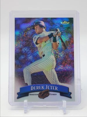 DEREK JETER 1998 TOPPS FINEST BASEBALL REFRACTOR YANKEES Q3562 - Image 1 of 2