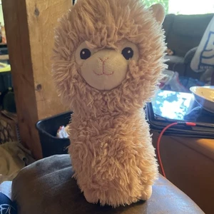 Spark Create Imagine Tan Lama Alpaca Peluche Sonaglio Carillon Orecchie Pieghevoli Piedi Rosa - Foto 1 di 6