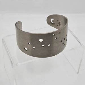 Scout Sternzeichen Manschette Armband Fische Sternbild Cutout Stahl Modern Minimal Boho - Bild 1 von 15