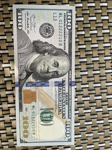 Billete de banco de $100 de Estados Unidos elegante con número espejo billete 0122 2210 UNC 2013 - Imagen 1 de 2