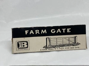 Box For Farm gate By Britains (N yel 228) EMPTY BOX ONLY, see Photos - Picture 1 of 6
