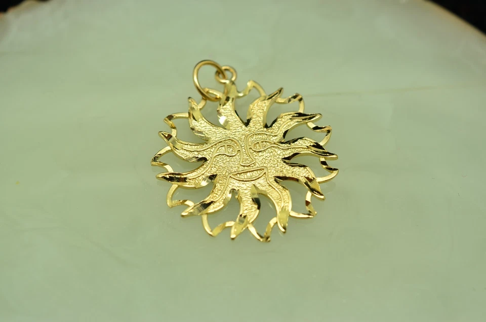 Dije colgante cara sol sonriente oro amarillo 14K - diseño Michael Anthony Foto 1 de 4