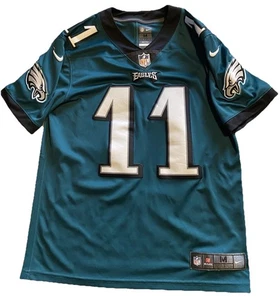 Nike Carson Wentz Philadelphia Eagles #11 NFL On Field Jersey Size M Sewn - Picture 1 of 4