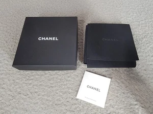 Chanel Scatola Vuota Per Orecchini Gioielli Confezione Regalo 4,5"x4,5" Nero - Foto 1 di 13