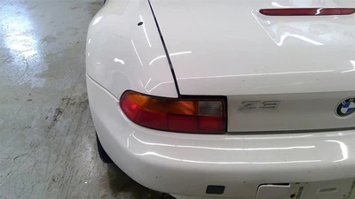 Used Left Tail Light Assembly fits: 1997 Bmw Z3 Rdstr 2.8L amber lens Left Grade - Image 1 of 4