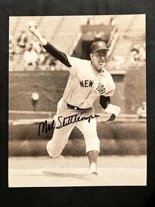 MEL STOTTLEMYRE (Black/White) Yankees signed 8x10 Foto Bild Autogramm Auto - Bild 1 von 2