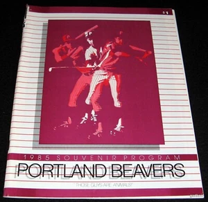 PORTLAND BEAVERS 1985 PROGRAM PCL DARREN DAULTON & MIKE MADDUX PHILLIES FARM - Picture 1 of 3