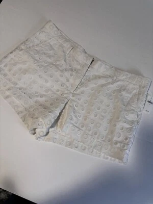 Gap Women’s White 100% Cotton Broderie Anglai Mid Rise Shorts Size  14 NWT - Image 1 of 3