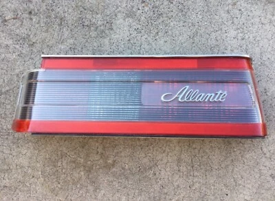 Excellent Cadillac ALLANTE Right  Rear Tail Brake Light Lamp BLACK Lines 89-93 - Image 1 of 4