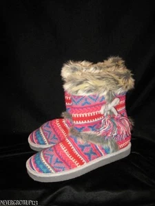 XHILARATION KNIT BOOT SLIPPERS WITH FAUX-FUR TRIM~LADIES 5/6~7~8~10~NWOT - Picture 1 of 2