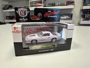 Modellino auto pressofuso 1/64 M2 Machines 1985 Chevrolet Camaro IROC-Z R62 32600-62 - Foto 1 di 2