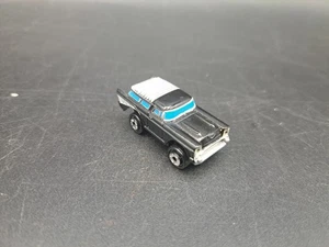 1989 Micro Machines: Micro Lights- Chevrolet Chevy Nomad - Picture 1 of 8