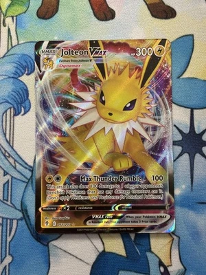 Jolteon VMAX 051/203 SWSH07: Evolving Skies Holo - Image 1 of 2