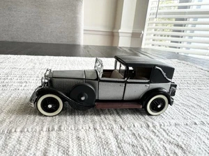 Franklin Mint 1991 precision model 1/43 Scale Model Car - Picture 1 of 9