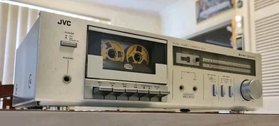 VINTAGE JVC TAPE DECK PLAYER/RECORDER/MADE IN JAPAN - Image 1 of 4
